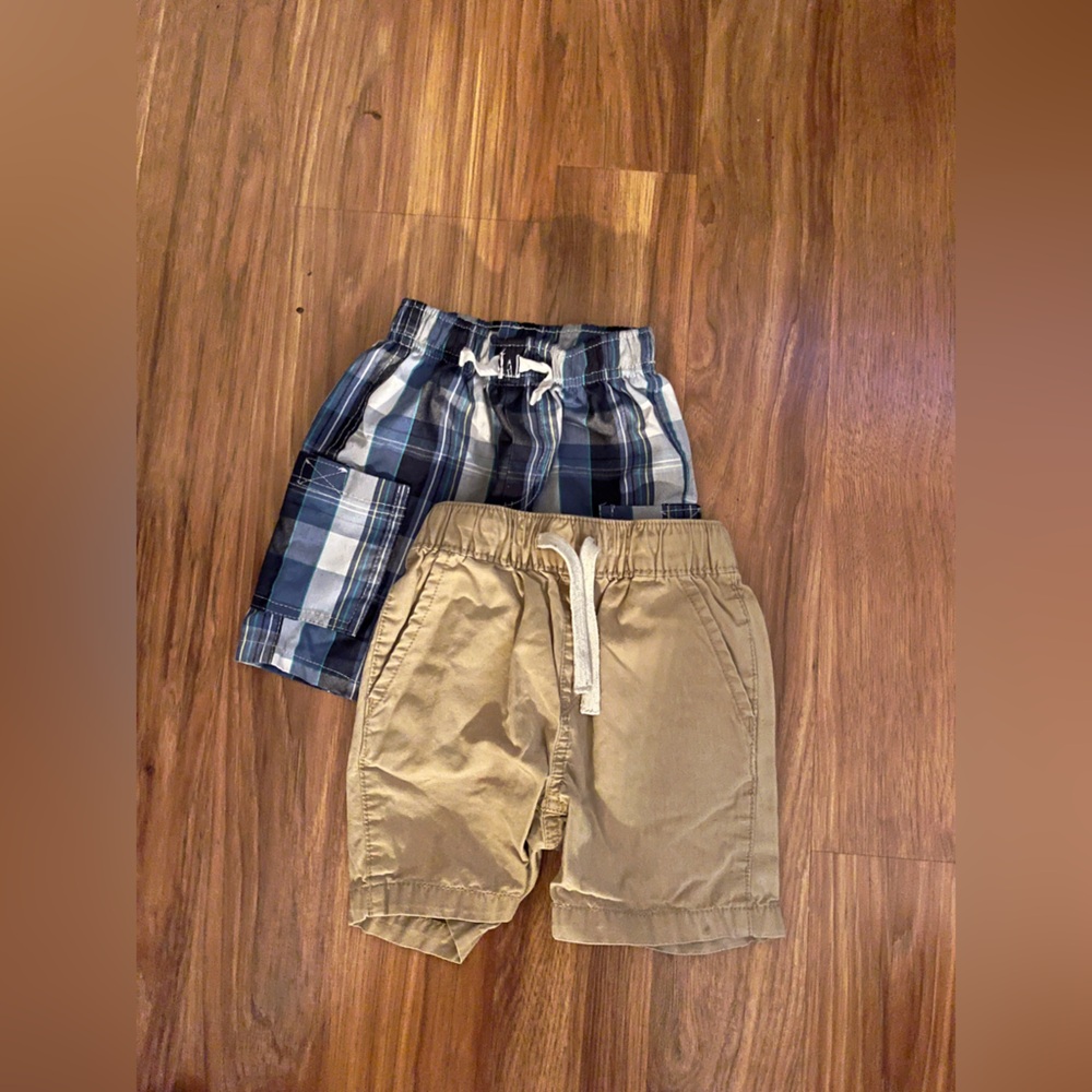 Plaid and Tan Shorts Set